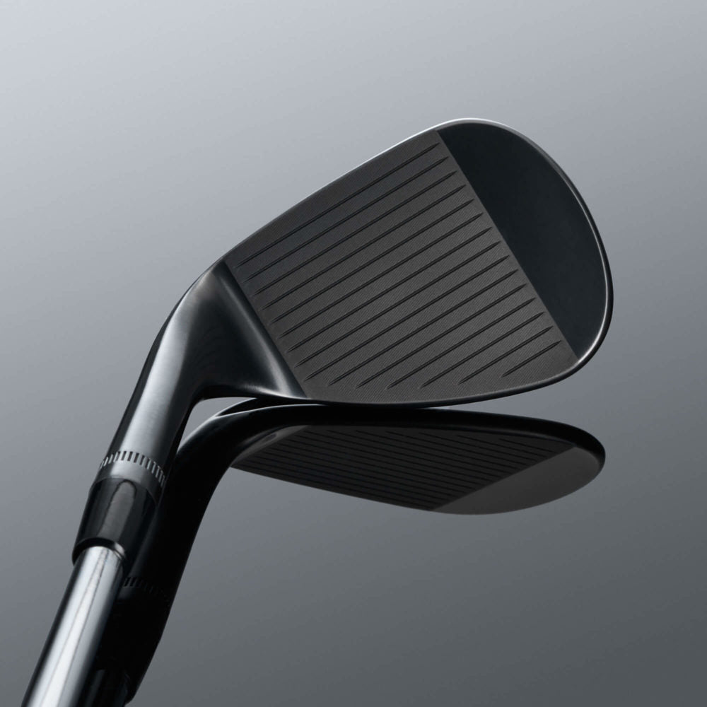 Callaway JAWS Raw Black Plasma 22 Golf Wedge | Graphite